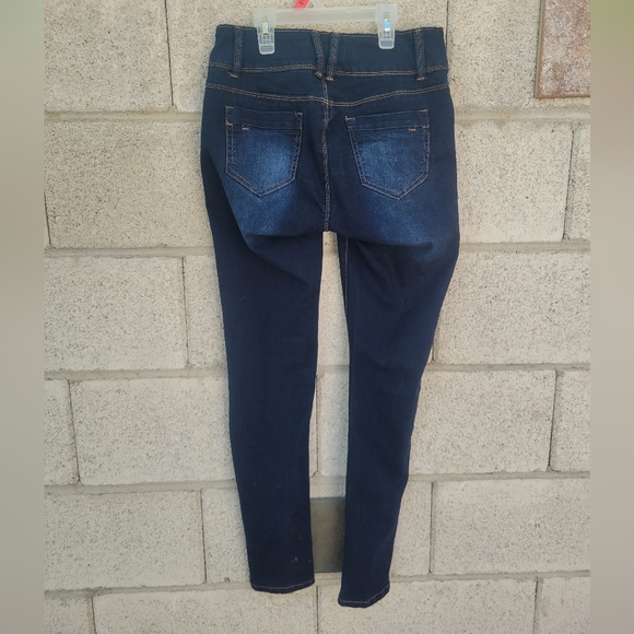 Hailey Girl Size 5 Dark Blue Jeans - Picture 2 of 6